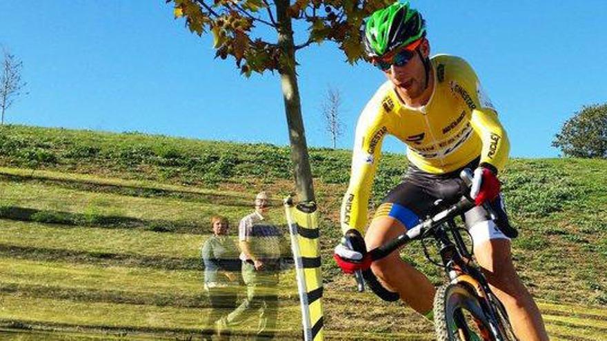 Felipe Orts repite triunfo en Les Franqueses en la Copa de España de Ciclocross