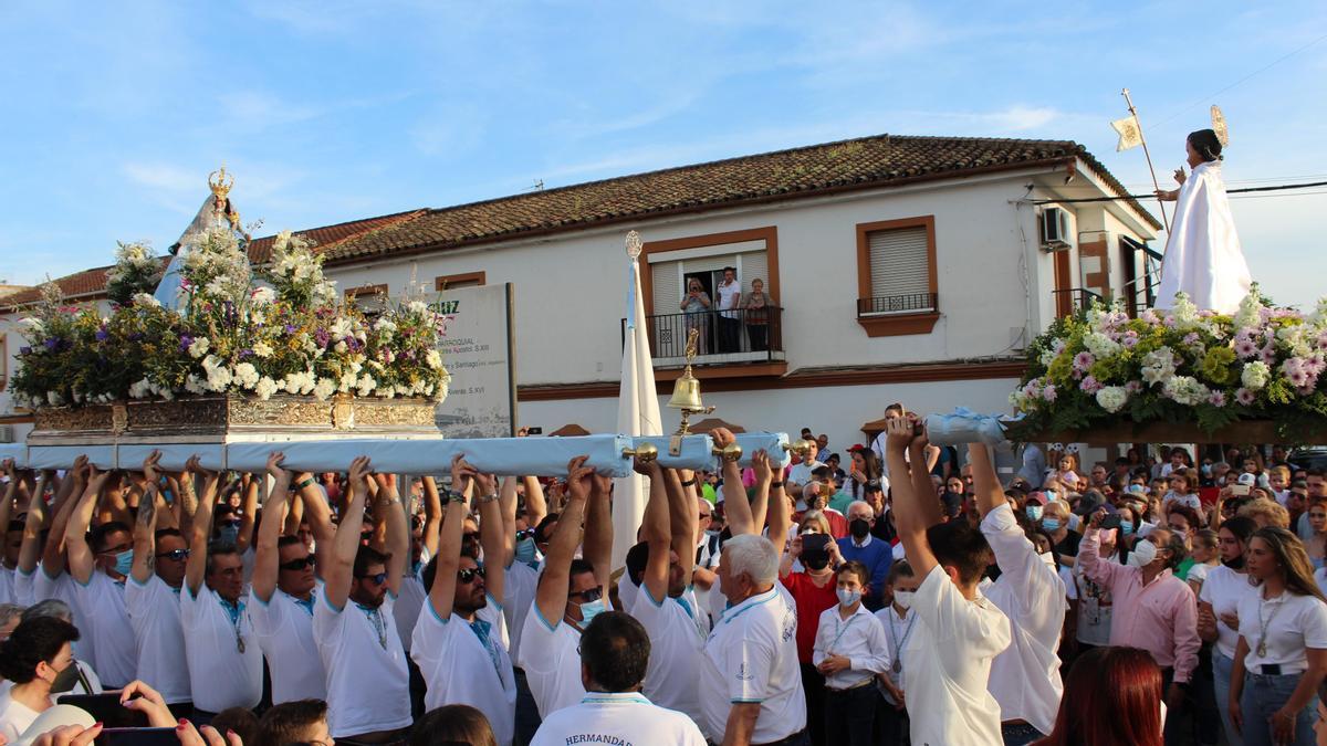 Encuentro de la Virgen del Sol con el Resucitado en Adamuz.