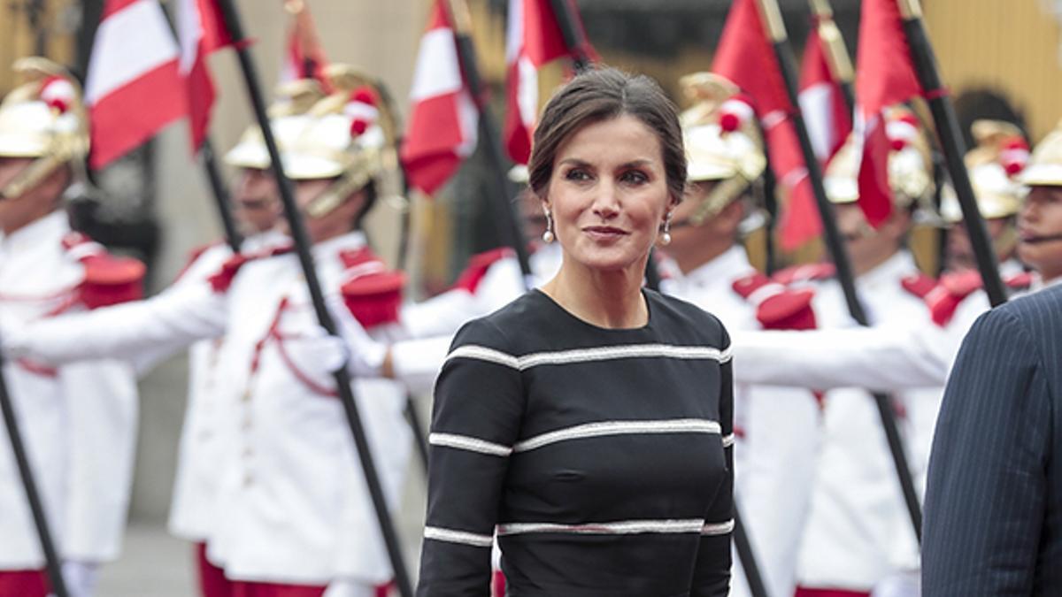 Letizia Ortiz vuelve a confiar en Carolina Herrera