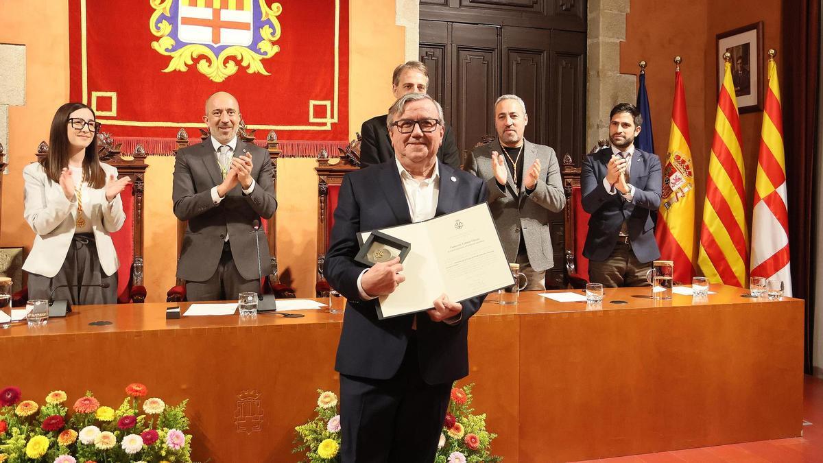 Manresa atorga la Medalla de la Ciutat al Mèrit Cultural a l'historiador, geògraf, mestre i divulgador Francesc Comas Closas