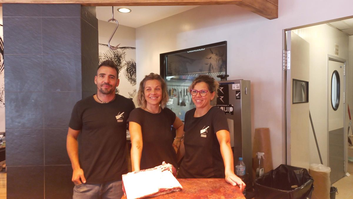 Francesc, Montse i Sussana Ribalta, de Ribalta Carnissers