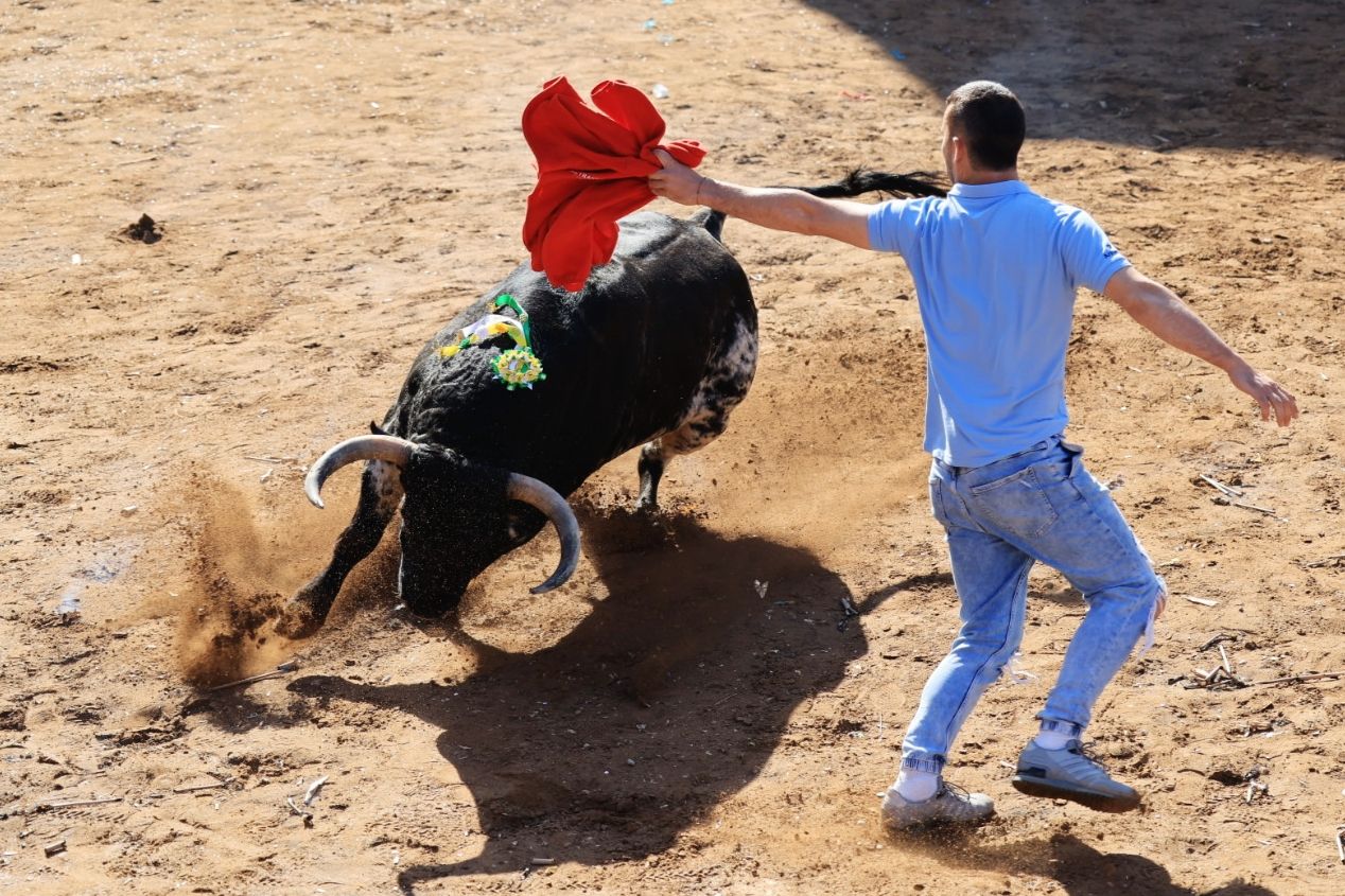 Las fotos de la tarde taurina del lunes de fiestas de Santa Quitèria en Almassora