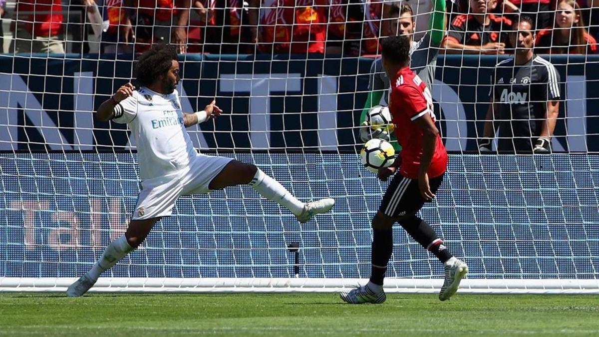 Lingard  marcó a placer el único gol del Manchester United