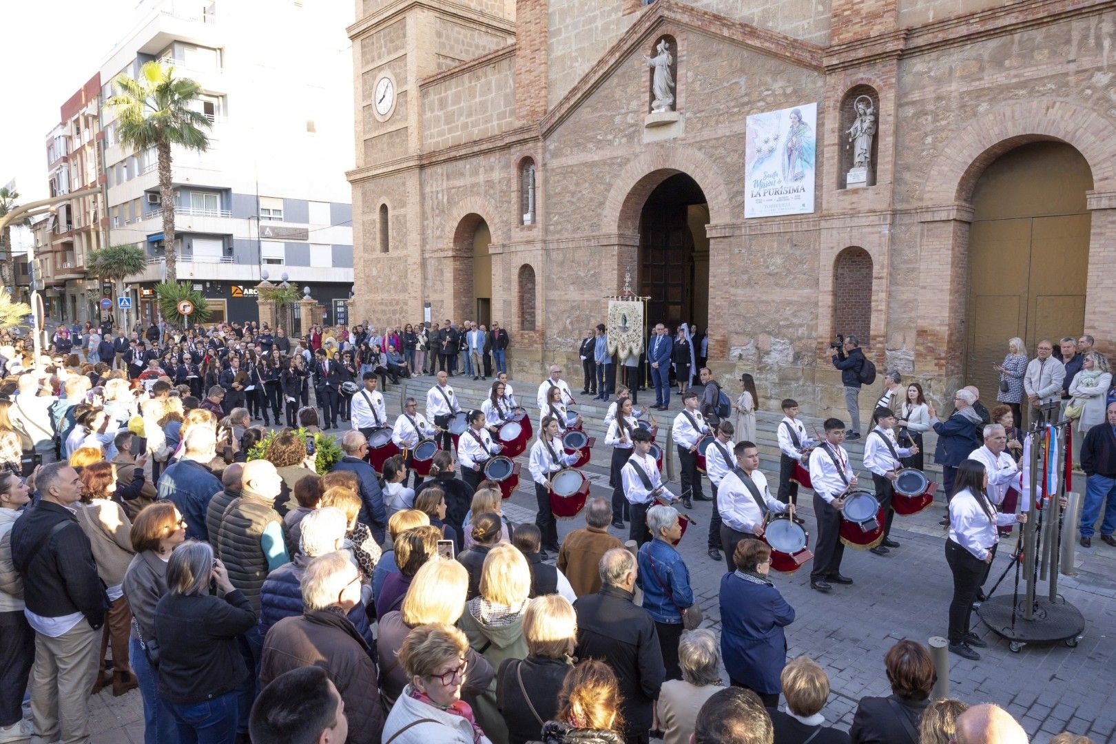Las imágenes de la procesión del Encuentro del Domingo de Resurrección en Torrevieja