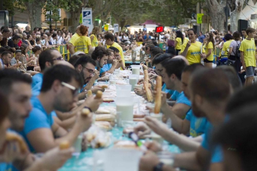 XIX edición del Concurs Internacional de Bevedors d'Orxata i Fartons de la Fira de Xàtiva