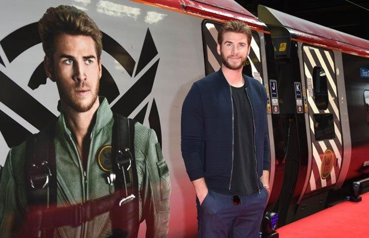 Liam Hemsworth presenta Independence Day: Contraataque en Londres.