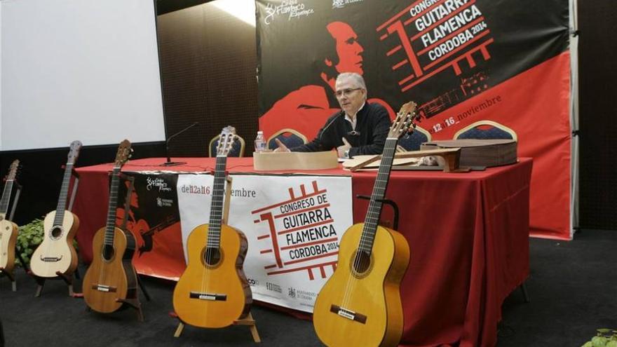 José Rodríguez imparte un taller de construcción de guitarras