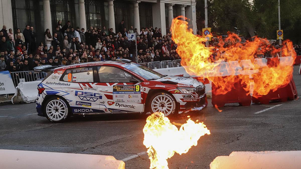 El Rally Sierra Morena arranca con un espectacular tramo urbano