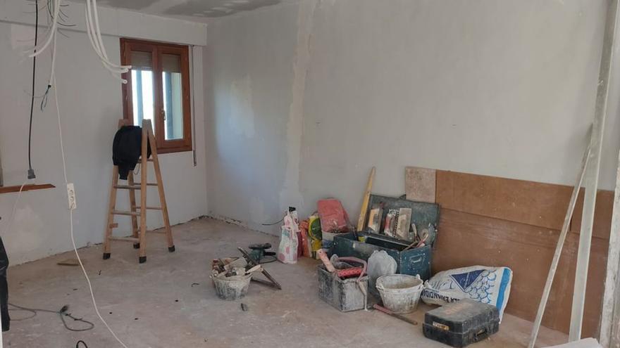 Obras de renovación de las oficinas del Ayuntamiento de Ainzón. |