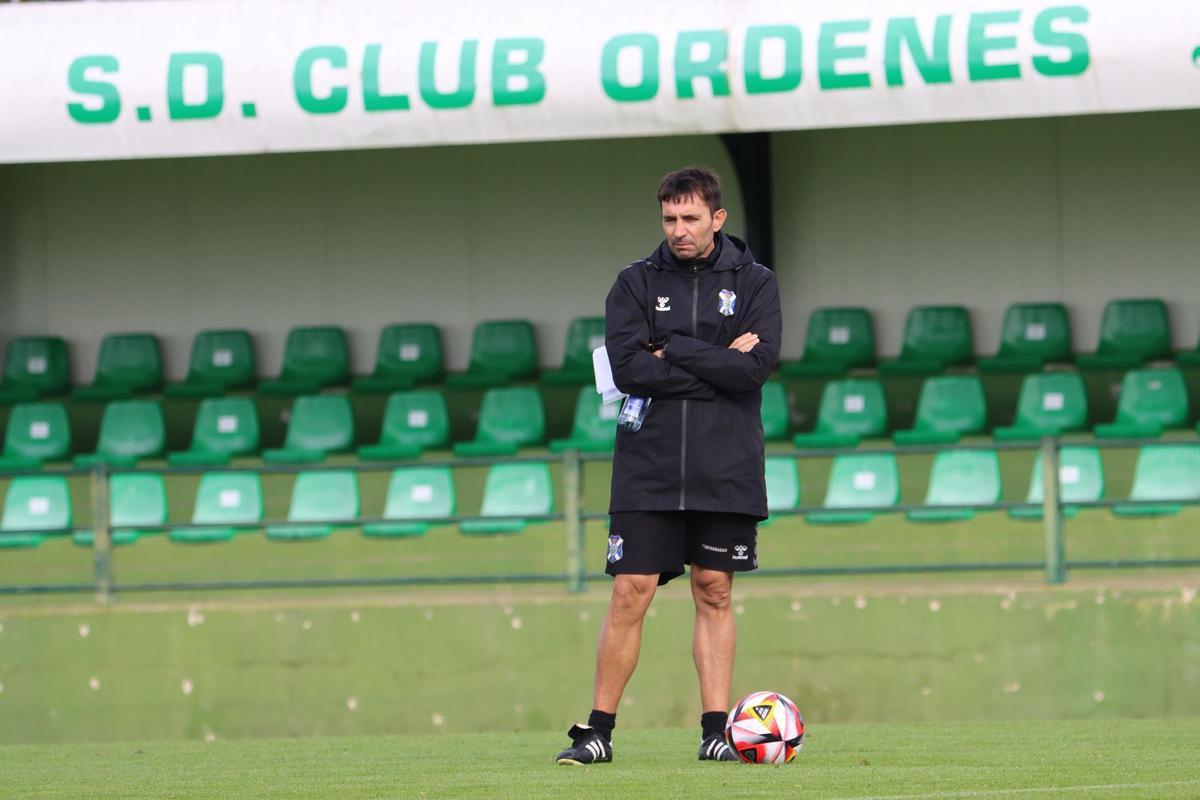 Asier Garitano entrenando este martes en Vista Alegre, Ordes