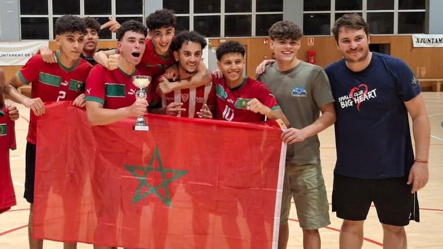 35 joves participen a la Segona Nit Esportiva de Quart