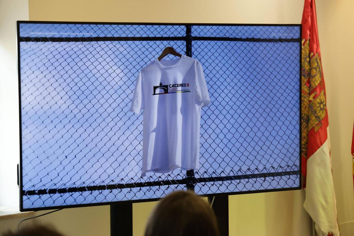 Presentación de la candidatura de Cáceres a la Capitalidad Europea del Deporte del 2026