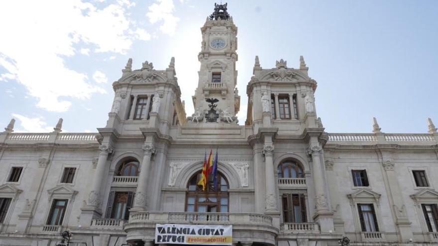 Fachada del Ayuntamiento de València