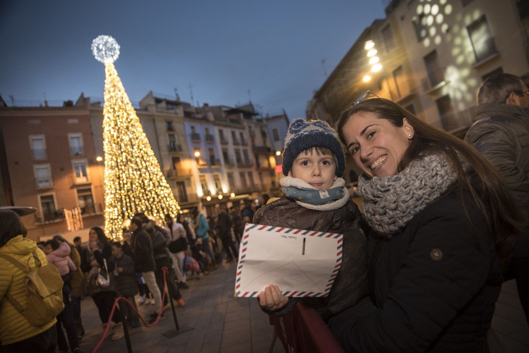 El príncep Assuan recull les cartes als Reis