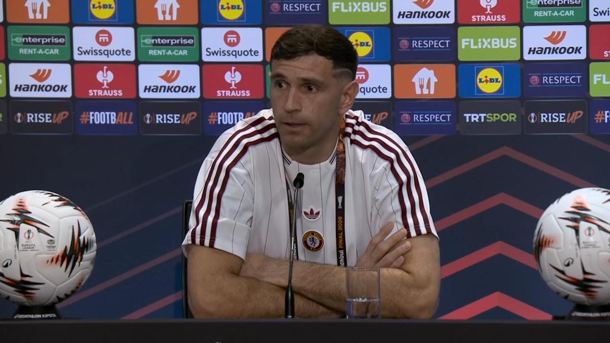 Emiliano Martínez: "Tomé la decisión correcta al quedarme en el Aston Villa"
