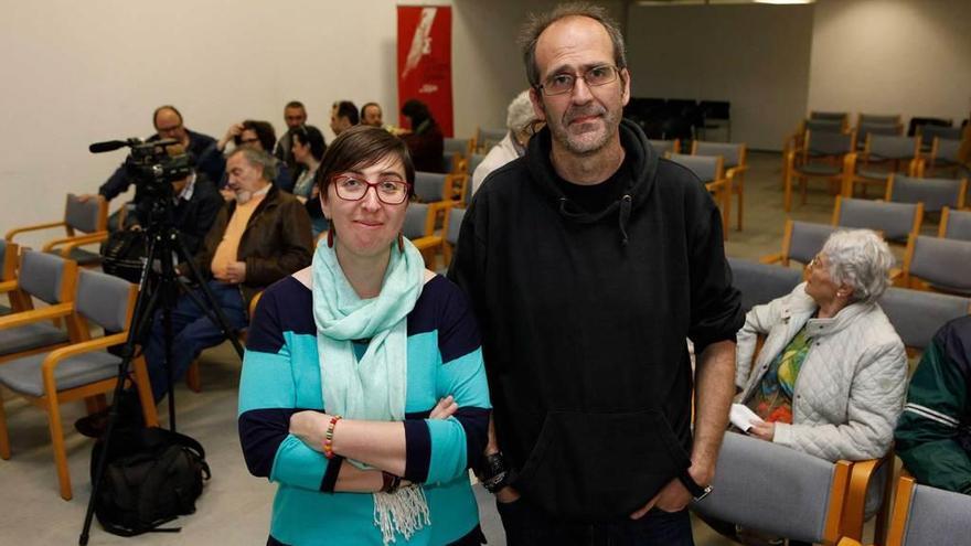 Vanessa Izquierdo y Roberto Porras, en el Club.