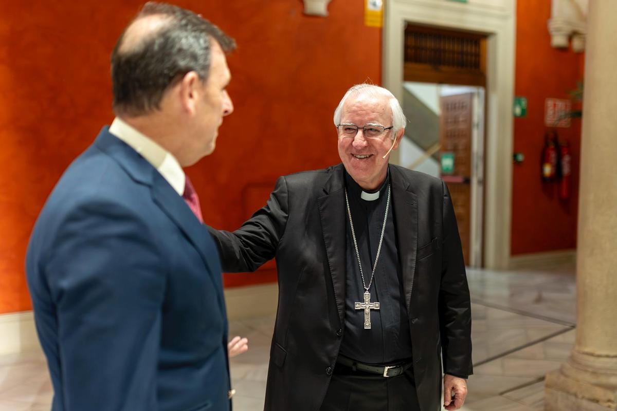 Fotogalería | #ElCorreoPregunta con el arzobispo de Sevilla, José Ángel Saiz Meneses Fotogalería | #ElCorreoPregunta con el arzobispo de Sevilla, José Ángel Saiz Meneses