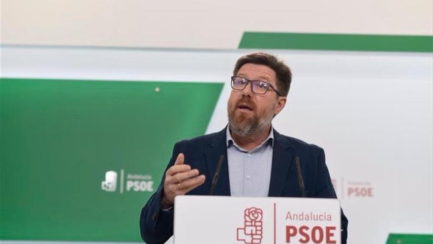 El PSOE-A afea a Nieto que carece de legitimidad para hablar de irregularidades