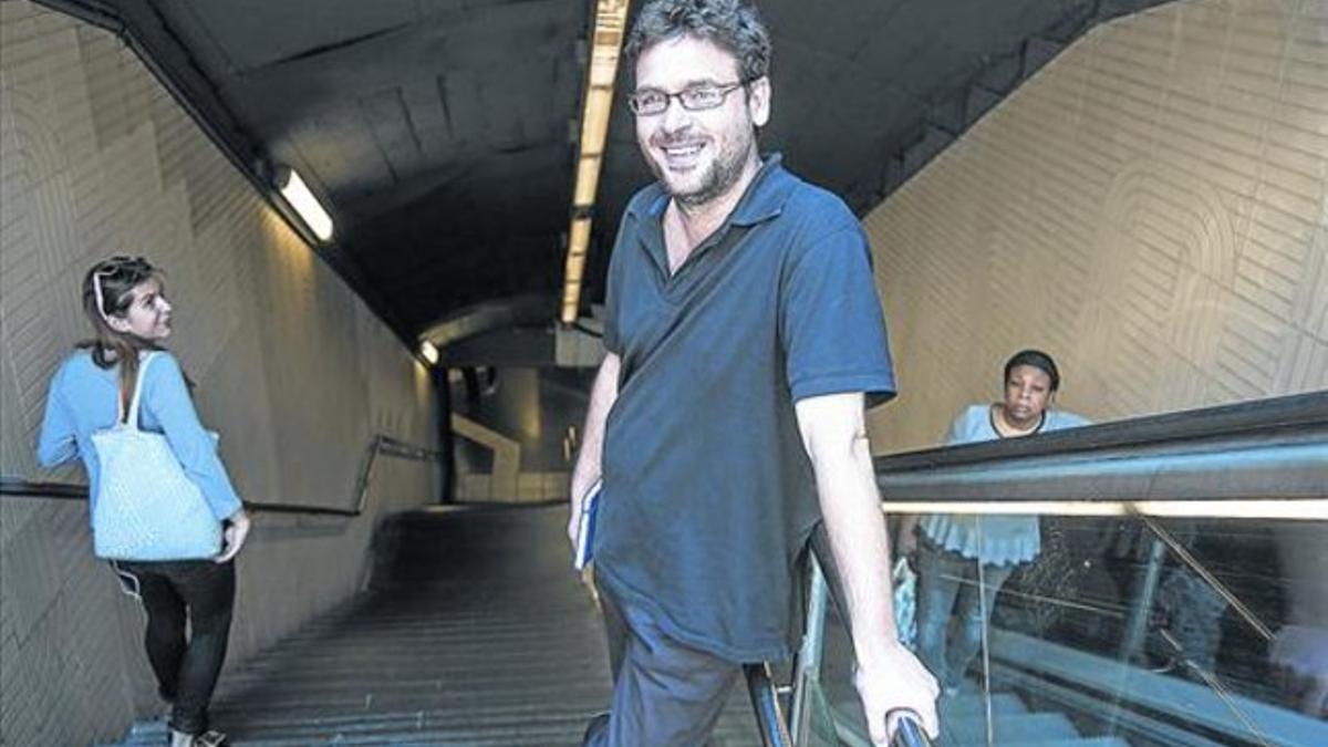 Albano Dante Fachin, fotografiado en una boca del Metro de Barcelona.