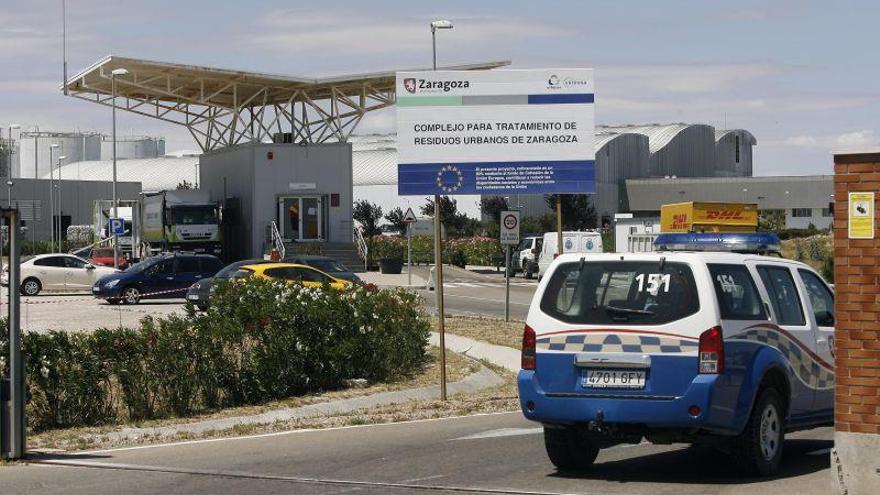 Reanudan la búsqueda del bebé cuya cabeza apareció en una planta de reciclaje