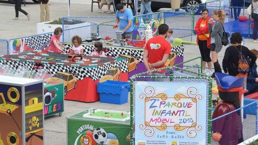 Parque infantil en Matogrande.