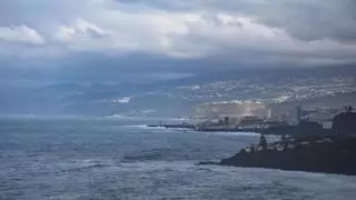 El agua, protagonista del tiempo en Tenerife para la jornada del lunes