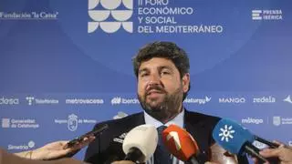 López-Miras: "¿Qué medidas anticorrupción de Sánchez? La reestructuración de Gobierno se la ha hecho la UCO"