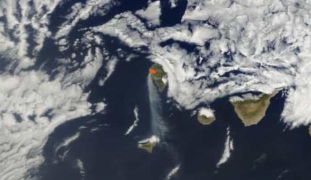 El incendio de La Palma desde un satélite de la NASA.