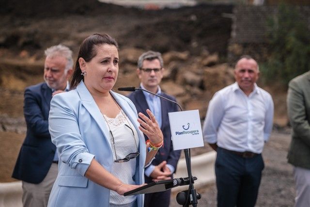 Inauguración carretera que atraviesa las coladas de La Palma "La puerta del futuro"