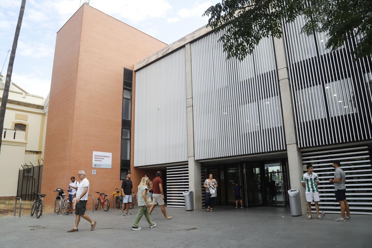 Biblioteca Municipal Antonio Gala