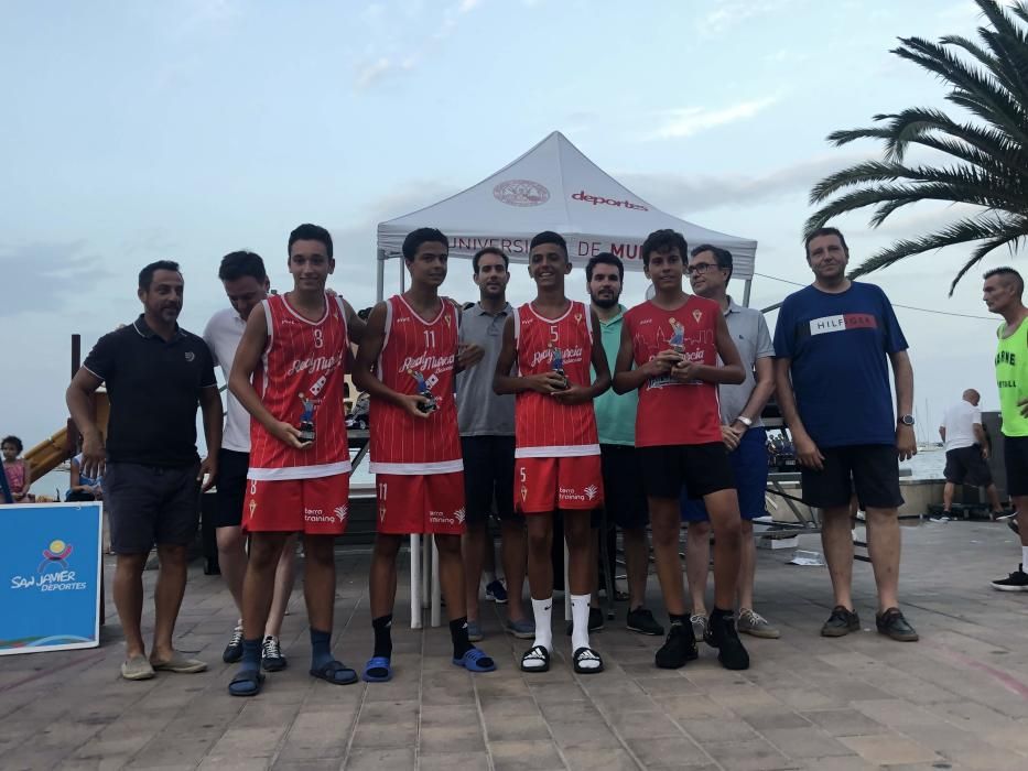 Entrega de premios del campeonato 3x3 La Ribera