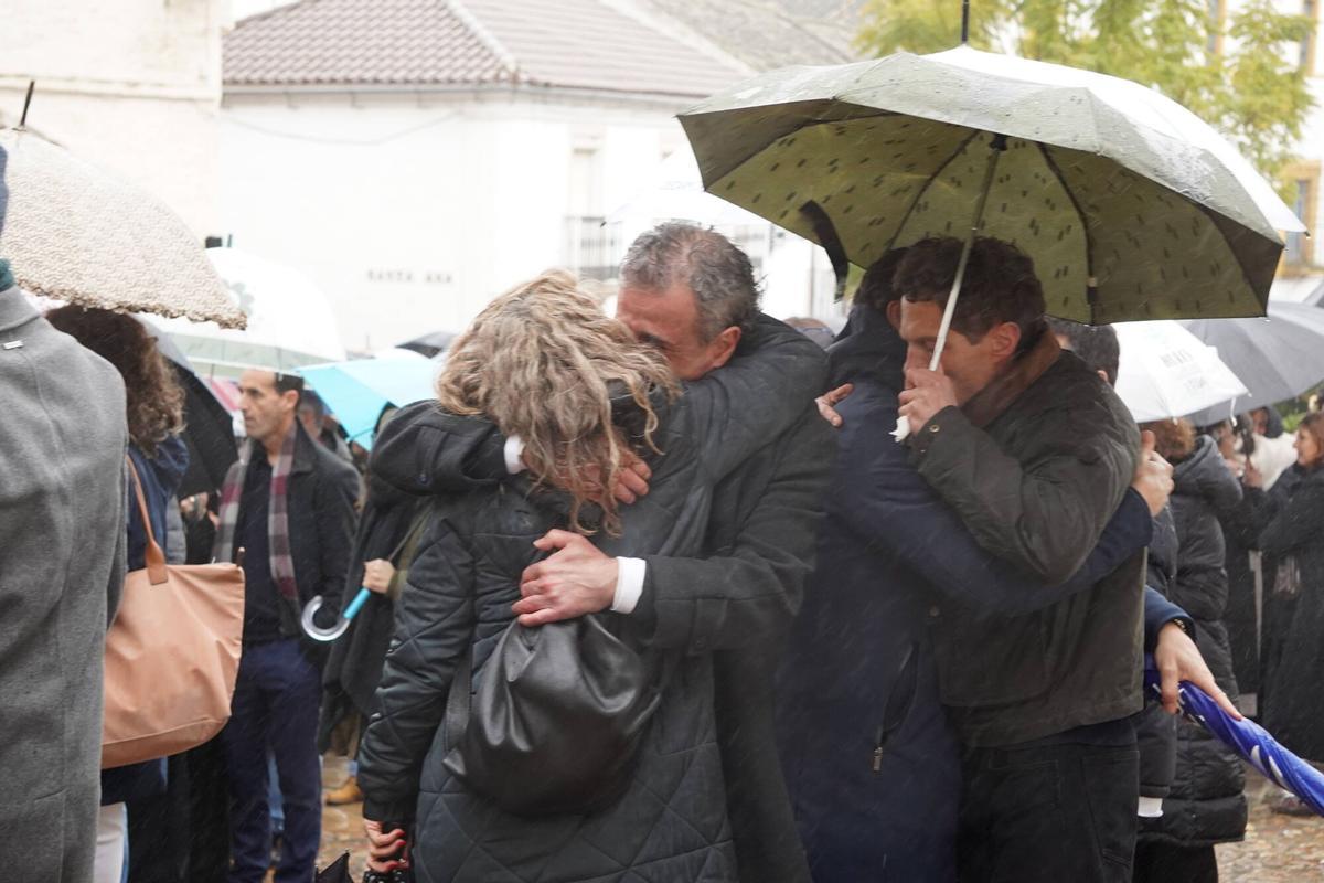 Entierro en Bujalance a una de las víctimas del accidente ferroviario en Adamuz.