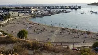 Port Adriano proyecta un chiringuito junto a la playa de El Toro, en Calvià