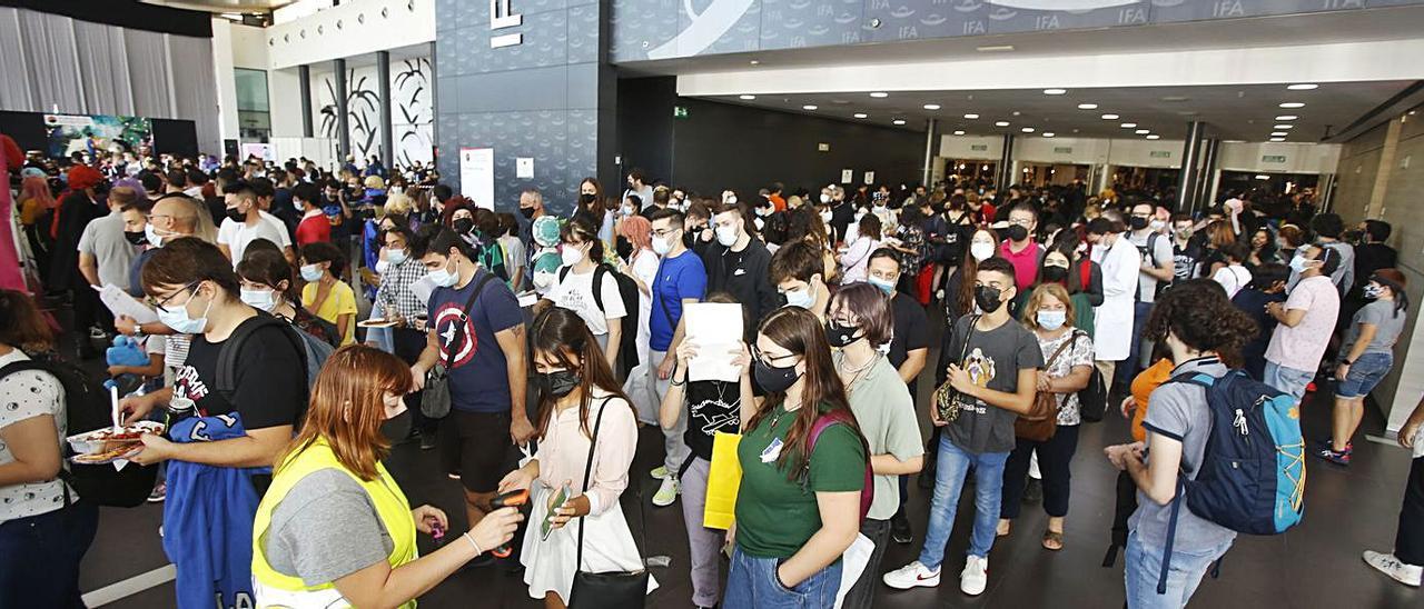 Llenazo en el Salón del Manga y Cultura Japonesa en IFA  | JOSE NAVARRO