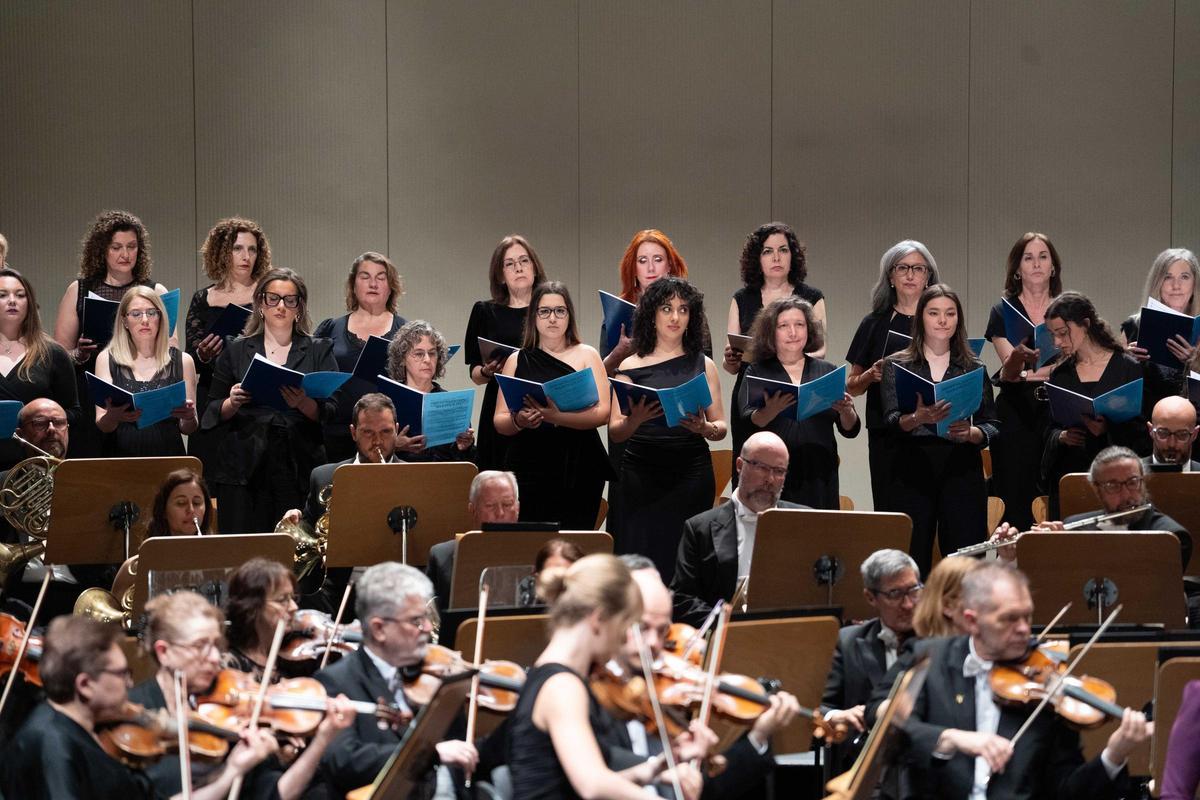 Coro de la Orquesta Ciudad de Granada.