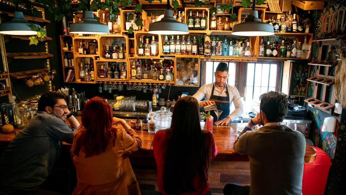 Una reivindicación de los cócteles clásicos que no deberíamos perder.