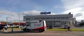 “Habrá empleados que no querrán ir a Navia”, advierte la plantilla de Reny Picot