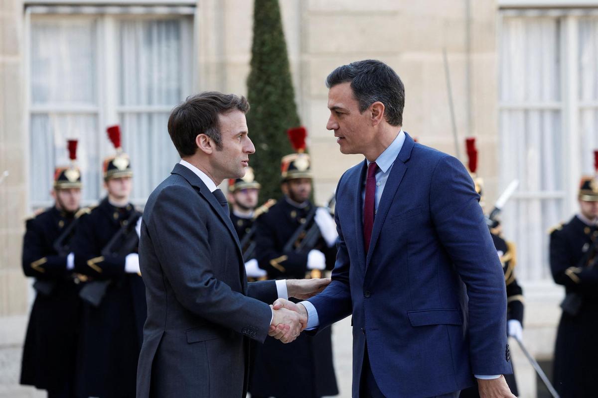 Sánchez se reúne con Macron en su ronda europea para controlar los precios de la energía