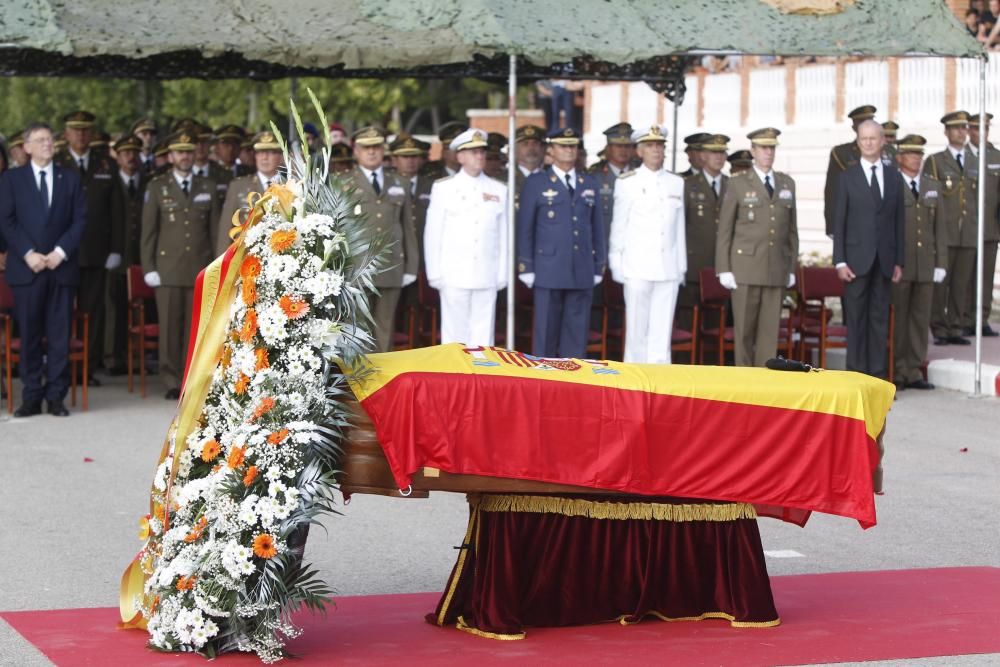 Funeral en Marines