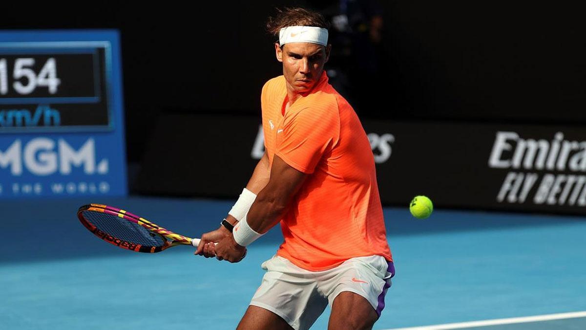 Nadal se mide a Tsitsipas