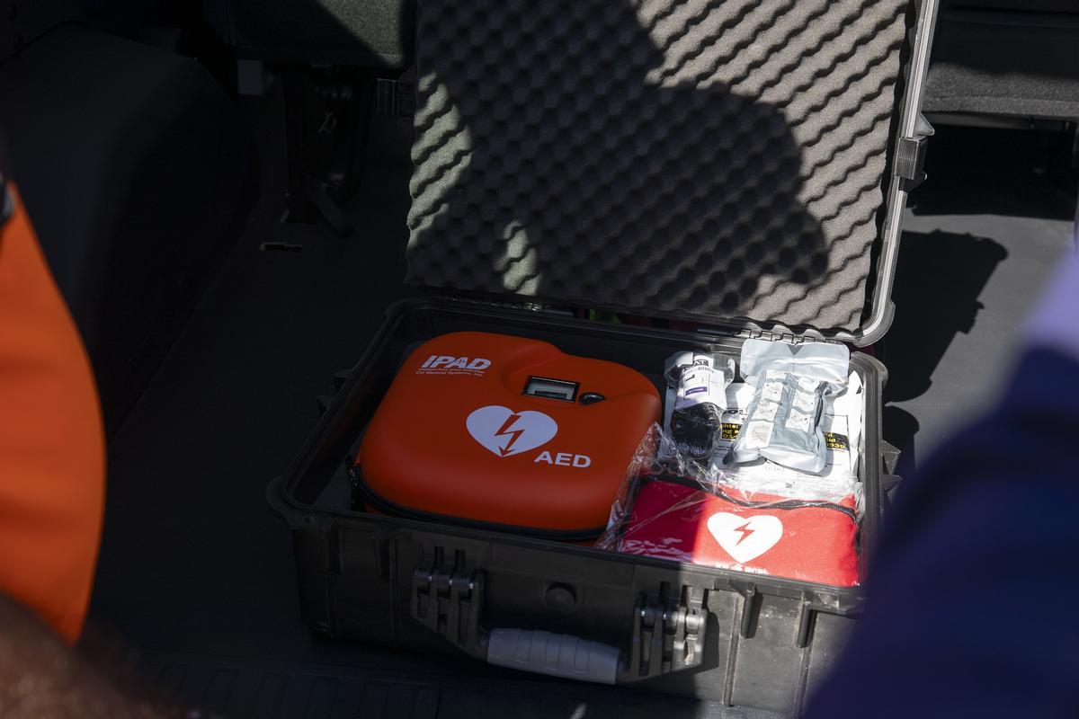 La presentación de la nueva furgoneta de refuerzo para el equipo de Protección Civil de Ibiza