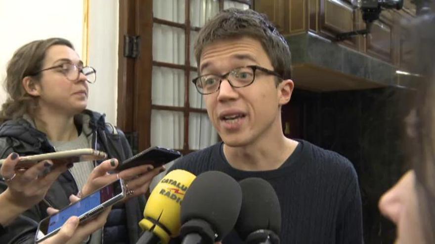 Errejón interpreta la dimisión de Bescansa como "un toque de atención"