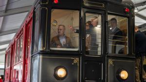Una exposició de trens commemora el centenari del metro