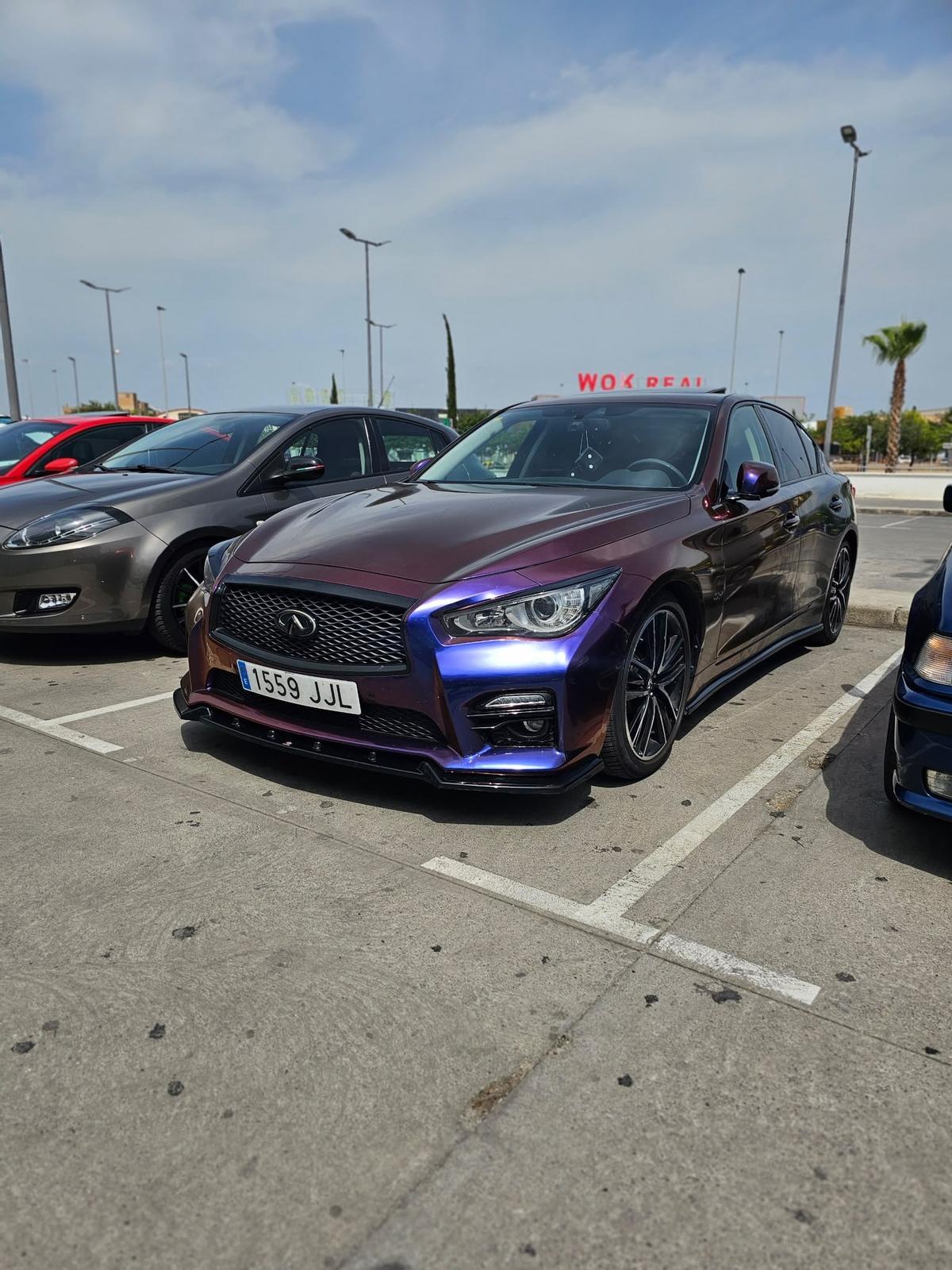 Desde un Nissan de 60.000 euros llegado de Japón hasta proyectos hechos en casa: así es el Cars&Coffee de Castelló