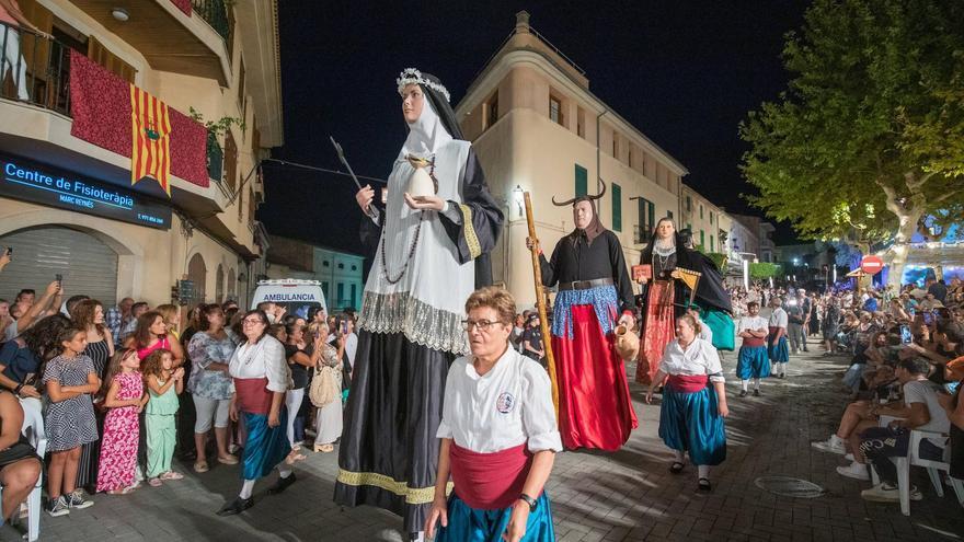 Volksfest &quot;La Beata&quot; auf Mallorca: Bis in die Nacht feierten Bewohner und Besucher in Santa Margalida
