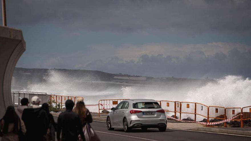 Tenerife Mobilizes Emergency Services as Storm Therese Approaches