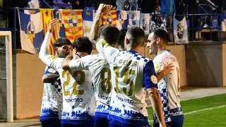 Sabadell y Cornellà se la juegan en un derbi dramático