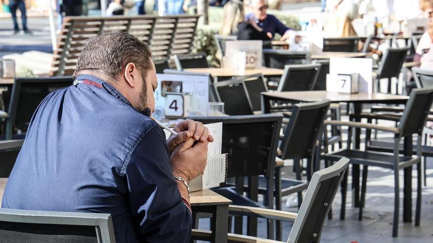 Los médicos reclaman que el vapeo se equipare al tabaco y se prohíba en interiores