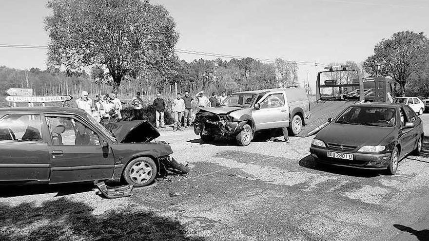 Fallece un matrimonio septuagenario coruñés en un choque en Lugo