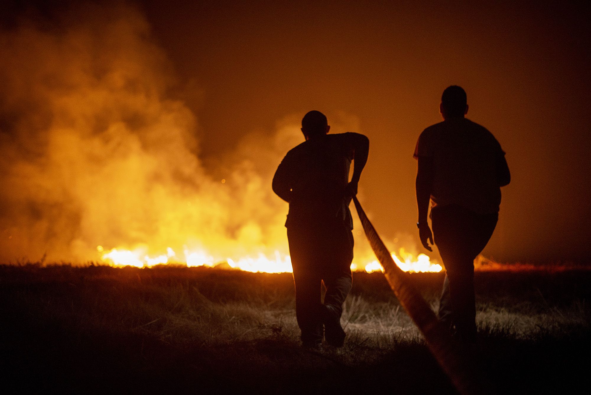 El gran incendio que arrasó Boiro en imágenes